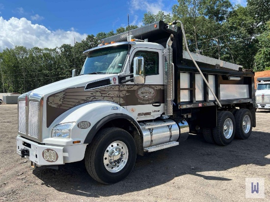 2024 KENWORTH T880 TANDEM AXLE DUMP TRUCK, VIN-1NKZLP0X8RJ321438