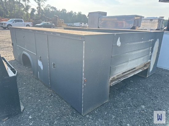 KNAPHEIDE 11x8 SINGLE AXLE SERVICE BODY
