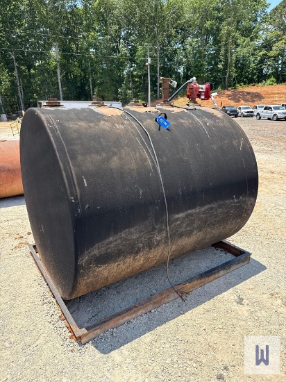 APPROX 970GAL. FUEL TANK W/ FILL-RITE 15GPM 12V PUMP