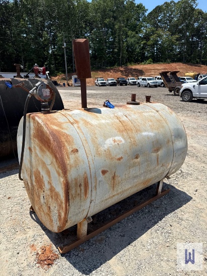 APPROX 560GAL. FUEL TANK W/ HAND PUMP