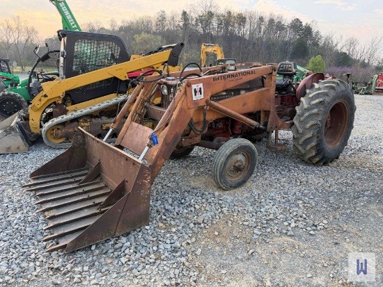 International Harvester 606 Utility Tractor, Sn:3530s-X-Y-Ff