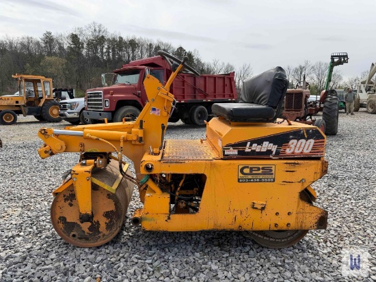 2002 Leeboy 300 Tandem Roller, Sn-934