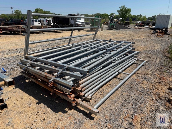(1) GALVANIZED STEEL 11x6 CATTLE PANEL