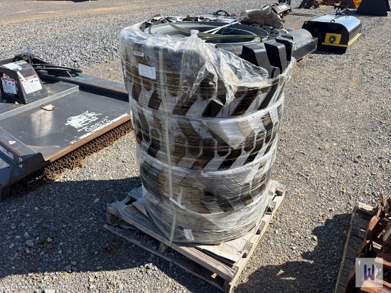 LOT OF (4) SOLID BOSS 33x12-20 SKID STEER WHEELS & TIRES