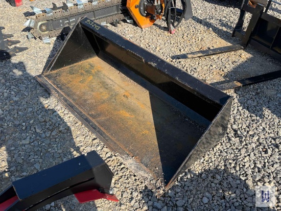 Swict 66 Skid Steer Bucket