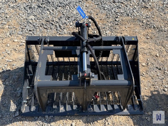 Unused Landhonor Hydraulic Mini Skid Steer Skeleton Grapple Bucket