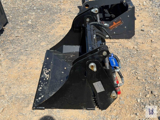 2025 Future Xkh39 Hydraulic Mini Skid Steer 4 In 1 Bucket, Sn:F-Xkhd2511283