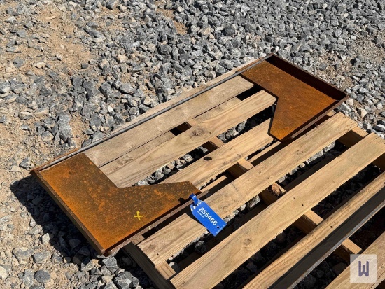 Wolverine Qmp1-16-10t Skid Steer Cut Out Mounting Plate, Sn:Zw-02086