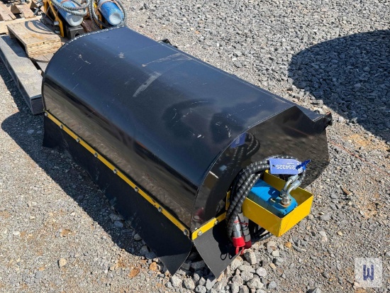 2025 Future Bs43 Mini Skid Steer Hydraulic Box Broom Sweeper, Sn:Bxfbqs250709