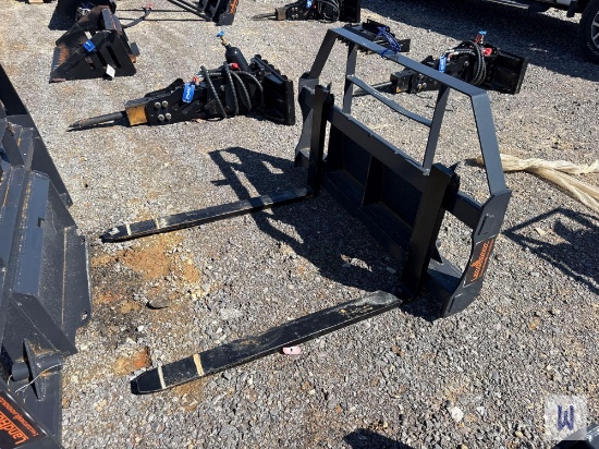 Landhonor Mini Skid Steer Pallet Forks