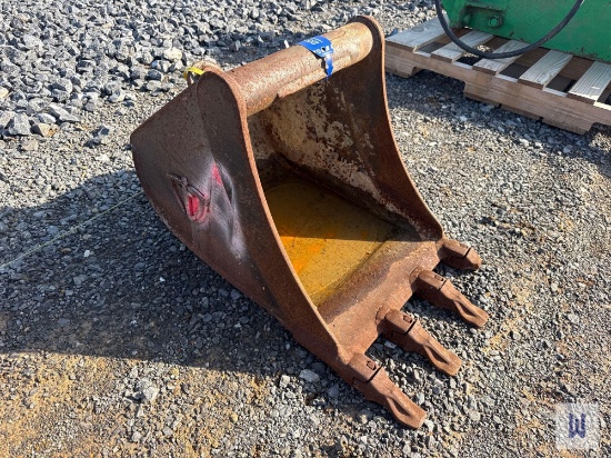Paladin 18 Mini Excavator Q/C Digging Bucket