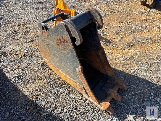 Bobcat Mx4t (12) Mini Excavator Digging Bucket, Sn-1820388