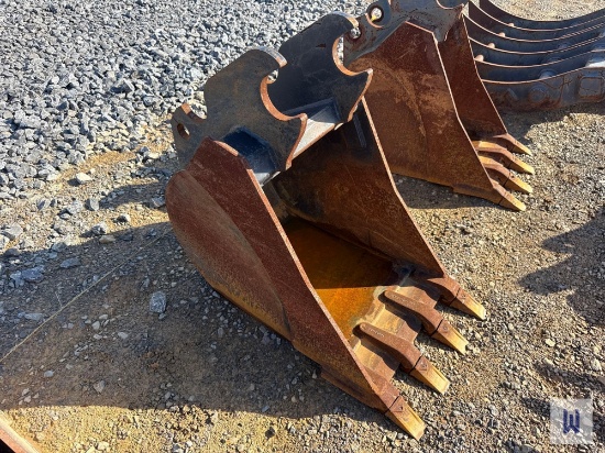 Kubota 18 Q/C Digging Bucket