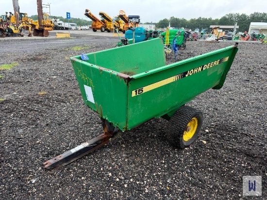 JOHN DEERE 15 SINGLE AXLE DUMP CART