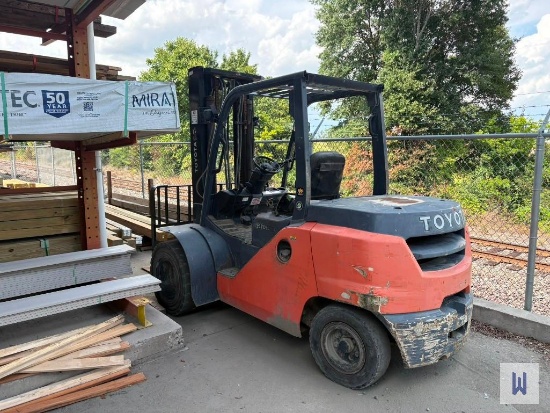 2016 TOYOTA 8FD45U ROUGH TERRAIN FORKLIFT, SN-10766