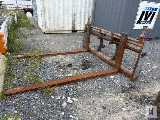 ARROW Q/C WHEEL LOADER FORKS ATTACHMENT, SN:L-14914