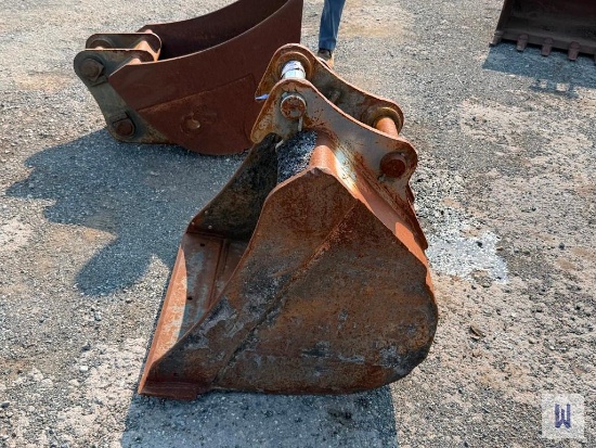 30 VOLVO EXCAVATOR DIGGING BUCKET, SN-A03381