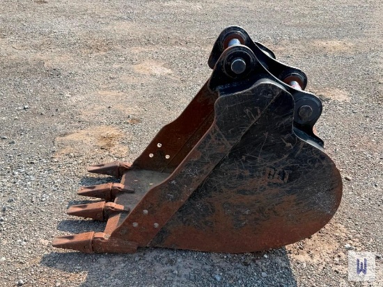 CATERPILLAR 24 EXCAVATOR DIGGING BUCKET, SN-HD141102919