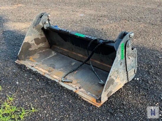 2022 ESKRINE 68 HYDRAULIC 4 IN 1 SKID STEER BUCKET, SN-1146166