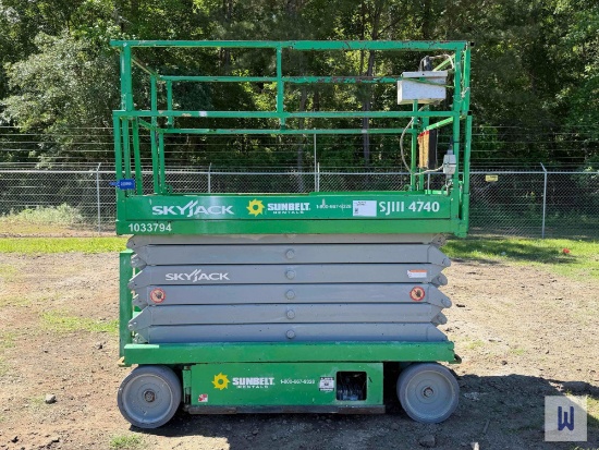 2017 SKYJACK SJIII4740 SCISSOR LIFT, SN-70202050