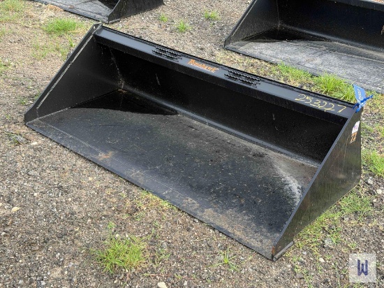 UNUSED TOMAHAWK 72'' GP SKID STEER BUCKET