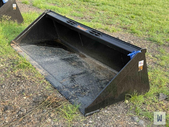 UNUSED TOMAHAWK 78'' GP SKID STEER BUCKET