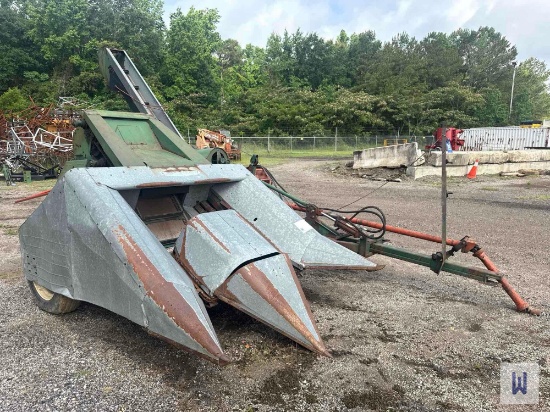 NEW IDEA 324 TWO ROW CORN PICKER, SN-281274