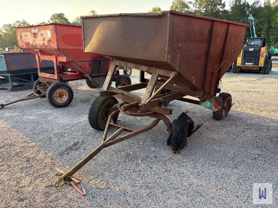 PULL TYPE GRAVITY WAGON