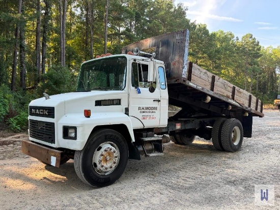 1990 Mack Cs250p Flatbed Dump Truck, Vin #: Vg6ba02b7lb071964