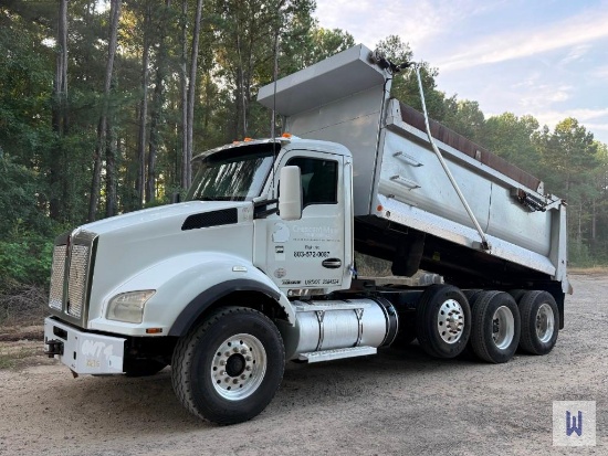 2017 Kenworth T880 Tri-Axle Dump Truck, Vin-1nkzxpexxhj163132