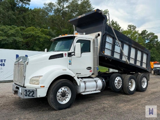 2017 KENWORTH T880 TRI-AXLE DUMP TRUCK, VIN-1NKZLP0X9HJ147068