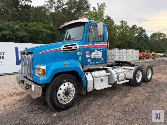2017 WESTERN STAR 4700 DAY CAB ROAD TRACTOR, VIN # 5KJJAVDV2HLJF2634