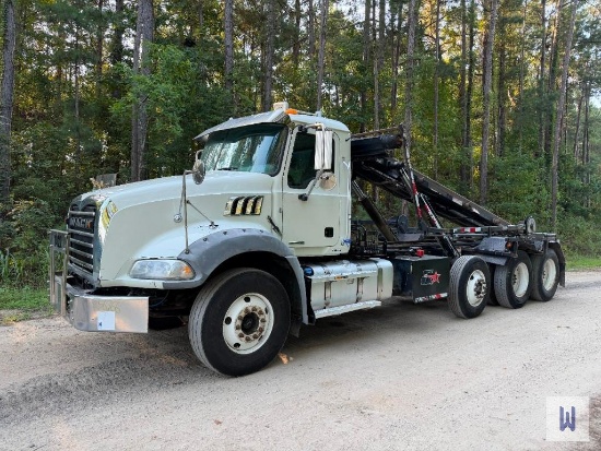 2019 Mack Gr64f Tri-Axle Rolloff Truck, Vin # 1m2gr2gc4km008268