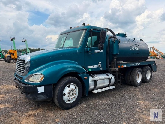 2005 FREIGHTLINER COLUMBIA 120 PUMP TRUCK, VIN # 1FUJA6CK55LN60340