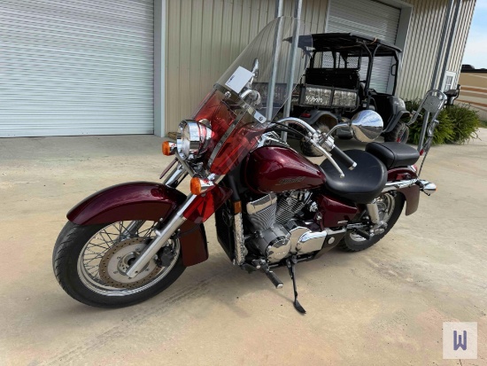 2004 HONDA SHADOW AREO VT750C MOTORCYCLE, VIN-JH2RC50034003900