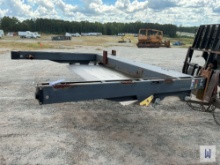 MAXON DMD 1,600LBS CAP. HYDRAULIC LIFT GATE, SN-1610364532