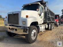 2005 INTERNATIONAL 5500I TRI-AXLE DUMP TRUCK, VIN # 1HTXLAHT85J037621