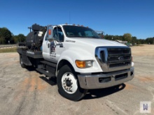 2014 FORD F750 TAR TRUCK