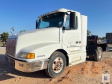 1998 VOLVO SINGLE AXLE DAY CAB TRUCK