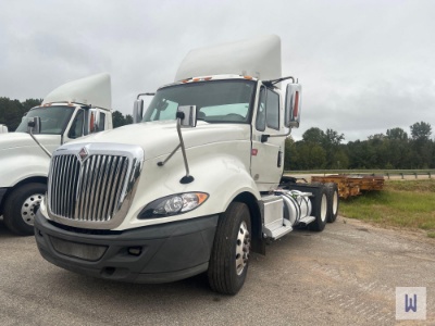 2014 International Prostar + 122 6x4 Day Cab Truck Tractor