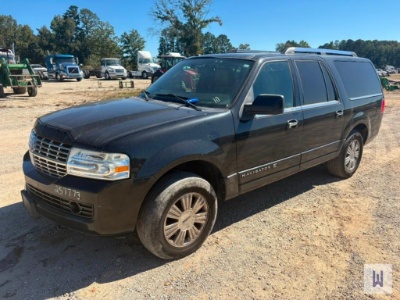 2011 Lincoln Navigator Multipurpose Vehicle(Mpv), VIN # 5lmjj3h55bej04338