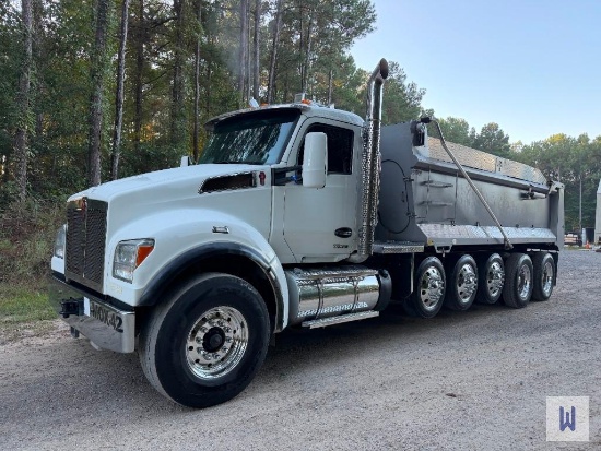 2023 KENWORTH T880 QUINT AXLE DUMP TRUCK, VIN-1NKZXPTX9PJ245547