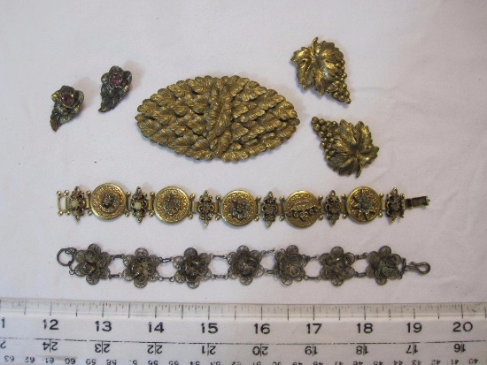 Lot of Vintage Jewelry, 2 Sets Of Clip-On Earrings, 2 Bracelets, Pin, 5oz