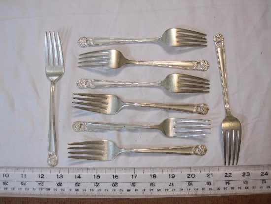 8 Dinner Forks, 1847 Rogers Bros Eternally Yours Pattern, 1941 Silver Plate, 13 oz