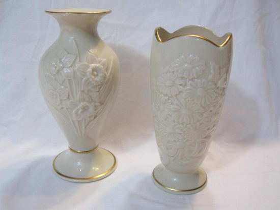 2 Lenox Fine Ivory China Limited Edition Vases including Glorious Daisies 1999 and Daffodils 1996, 1
