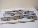 6 Passenger Cars HO Scale Santa Fe Train Set, from Con-Cor & Bachman, 2 lbs 12 oz