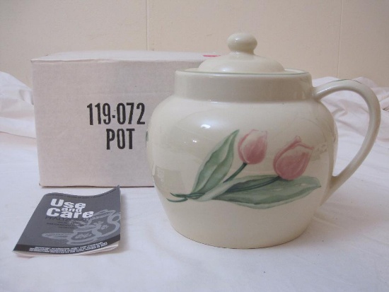 Vintage Pfaltzgraff Stoneware Garden Party Bean Pot with Lid, Single Handle, Tulips & Hydrangea,