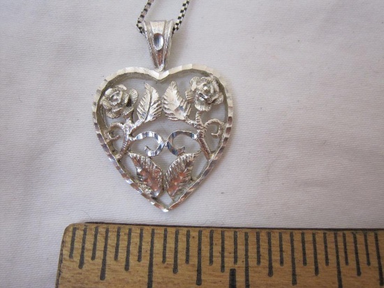 Sterling Silver 18" Necklace (marked 925 Italy) with Fancy Sterling Heart Pendant (marked 925), 4.7