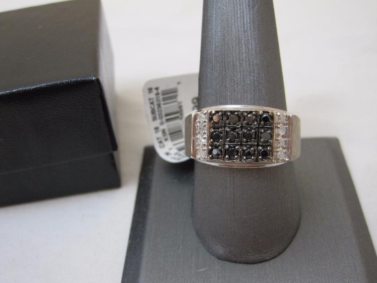 Sterling Silver Ring with 1/2 cttw Black & White Diamonds, Size 10, marked CI, 5.6g