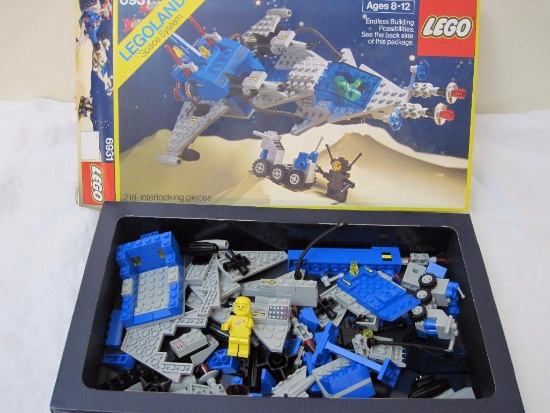 Lego LegoLand Space System 6931, 218 interlocking pieces, in original box, 1985, 1 lb 1 oz